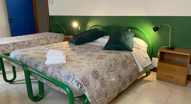 Casa Santa Caterina e Sant Antonio, Забронировать Отель Падуя Венето, рядом с Церковь Отшельников