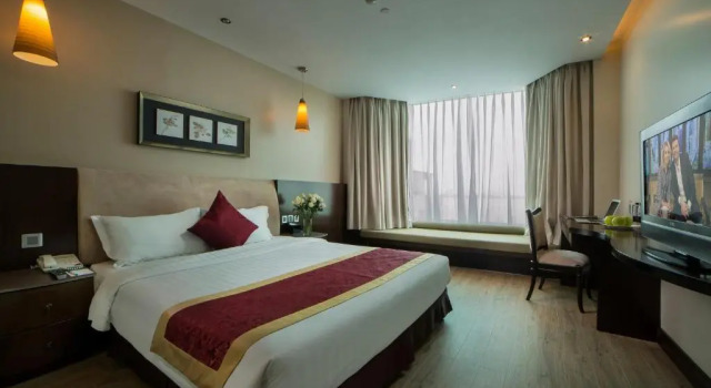 Двухместный номер Deluxe The Hanoi Club Hotel & Residences