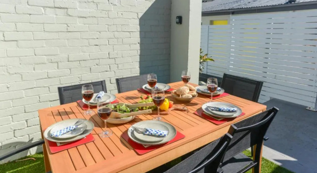 Studio 488 - Napier Holiday Apartment, Забронировать Апартаменты/квартира Нейпир регион Хокс-Бей, рядом с Pania of the Reef Statue