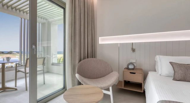 Двухместный номер Superior с видом на море Neptune Luxury Resort