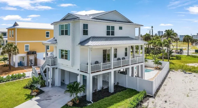 Коттедж с 5 комнатами 110 Sea Le Vie: 5br/4.5ba Brand New Build W/ Pool! 5 Bedroom Home
