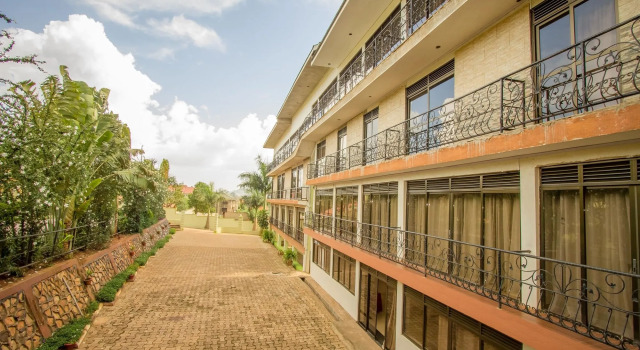 Arch Apartments