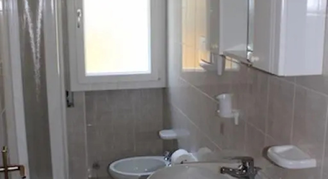 Appartamenti Luigi e Carla, Book Hotel Hotels in Chioggia with Parking, Parking