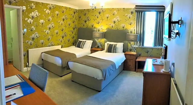 Номер Standard De Rougemont Manor Hotel & Suites