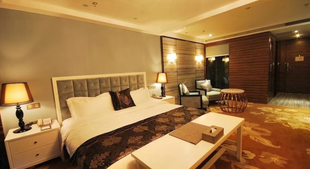 Chengdu Fuyi Hotel-meishan, Boek Hotel Hotels in Chengdu met parkeren, Parkeren