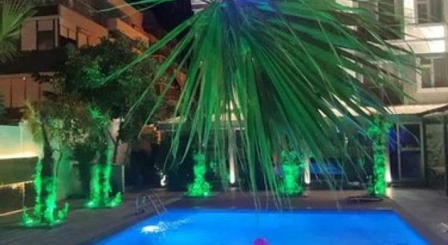 Cem Gul Suit Otel, Забронировать Отель Отели Айвалык с бассейном, Бассейн
