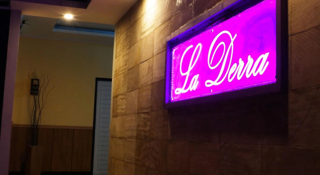 La Derra Hotel, Book Hotel Purwakarta West Java