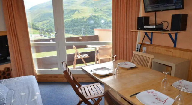 Appartement Les Menuires, 1 pièce, 3 personnes - FR-1-452-251