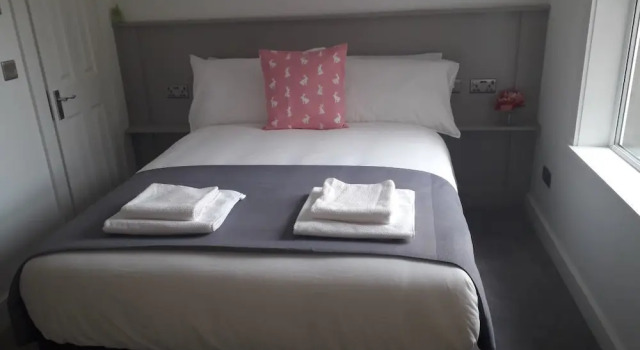 Wigan House Drumcondra, Забронировать Отель Дублин Каунти Дублин, рядом с Частная больница Матер