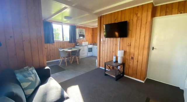 Трёхместный номер Standard Whanganui River Top 10 Holiday Park