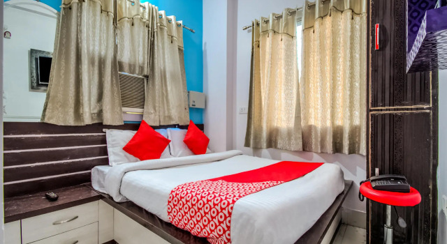 OYO 14993 Rp Palace, Rezervovat Hotel Hotely v Bangalore s parkováním, Parkování