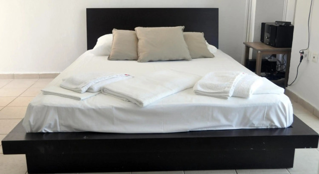Marine House Andrianna -Adults only, Book Hotel Siviri 