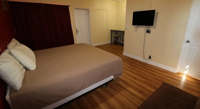Номер Superior Sandman Inn Motel