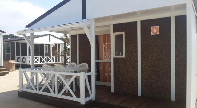 Бунгало Parque de Campismo da Praia da Barra