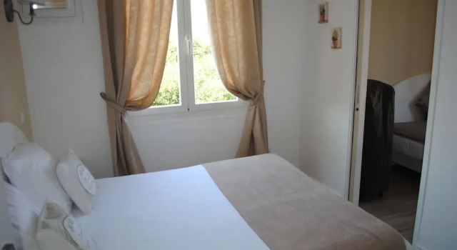 Номер Standard Hôtel La Villa des Oliviers, Seaside Hotel