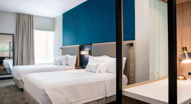 Четырёхместный люкс SpringHill Suites by Marriott Miami Doral