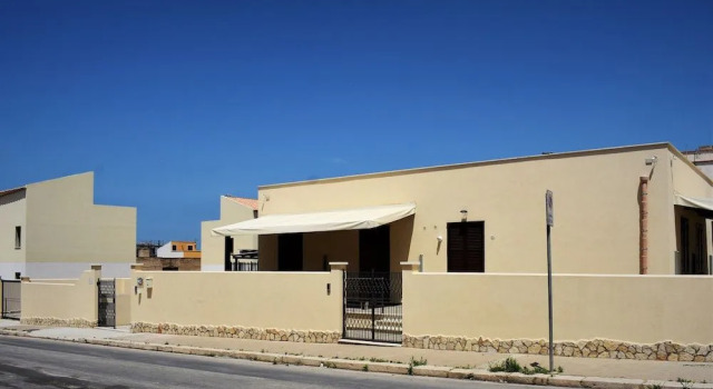 BB Emmanuel, Book Hotel Hotels in Sicily with Parking, Parking