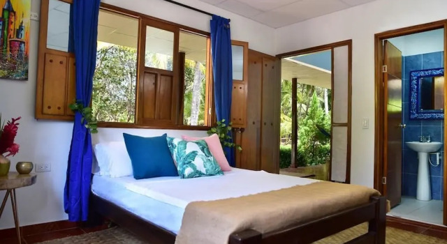 Двухместный номер Comfort рядом с пляжем Playa Mareygua Hostal