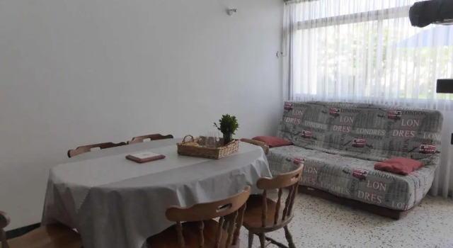 Maison Port-la-Nouvelle, 3 pièces, 5 personnes - FR-1-229C-52, Book Hotel Hoteller i Corbières med parkering, Parkering