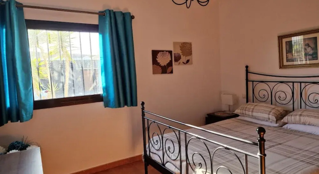 Villa Georgiana Spacious Quiet 4 Bed Property With Private Pool Sleeps 8