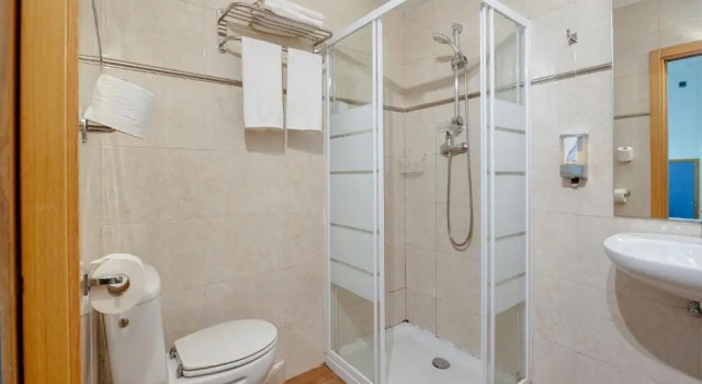 Двухместный номер Standard Pensión Irune by Vivere Stays
