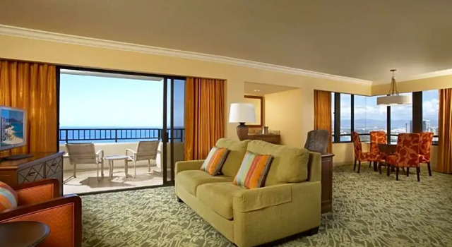 Номер Tapa Collection Resort View Hilton Hawaiian Village Waikiki Beach Resort