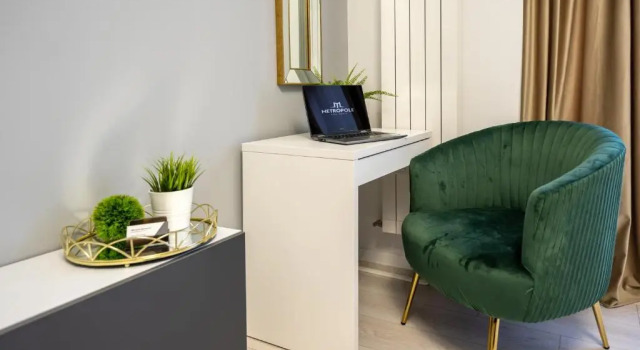 Metropole Apartments Old City