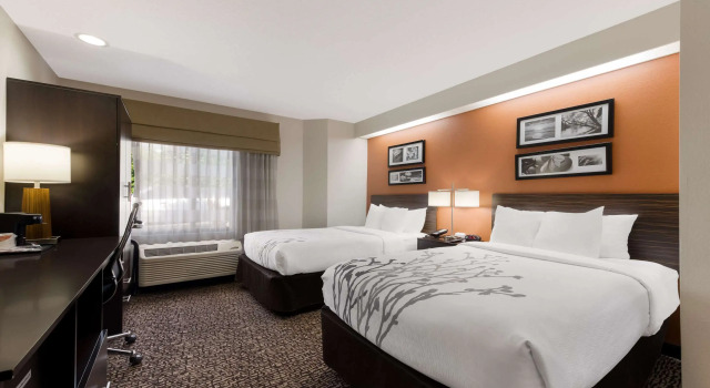 Четырёхместный номер Standard Sleep Inn Kernersville I-40