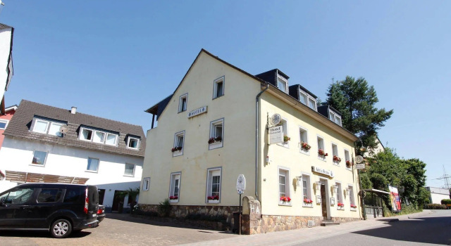 Hotel Restaurant Adria - Stuben