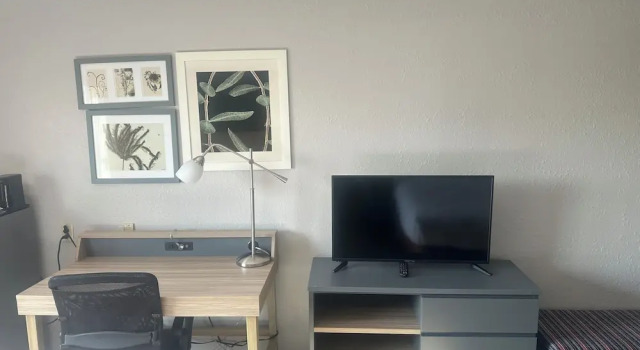 Четырёхместный номер Standard Country Inn & Suites by Radisson, Bloomington-Normal West, IL
