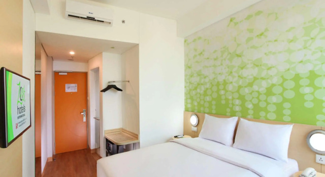 Двухместный номер Standard Zest Airport Jakarta by Swiss-Belhotel International