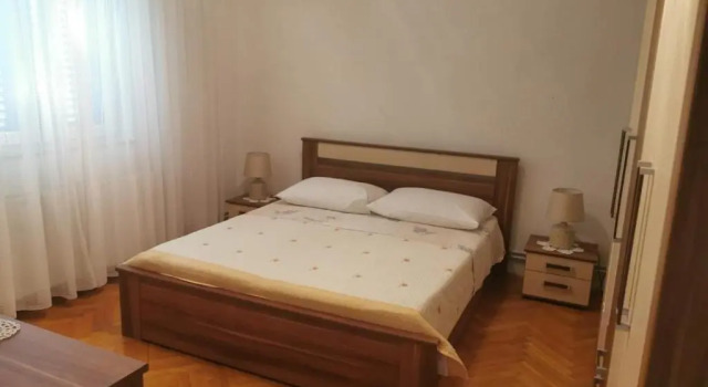 Apartments Marija, Buchen Sie Ferienwohnung Hotels in Gespanschaft Split-Dalmatien mit Pool, Schwimmbad