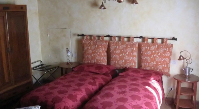 Bed & Breakfast Casale dei Noci, Reserva ahora Hotel Reggio Emilia 