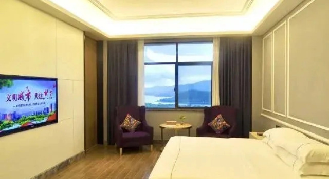 Двухместный люкс Yixing Yangxian Lake Junlai Hotel Co., Ltd.