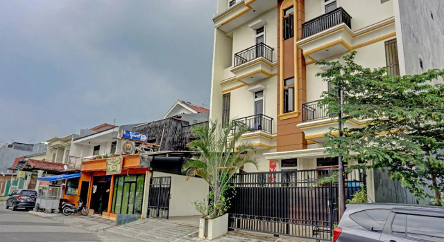 OYO 90489 Kejora Homestay, Buchen Sie Hotel Kelapa Gading Jakarta