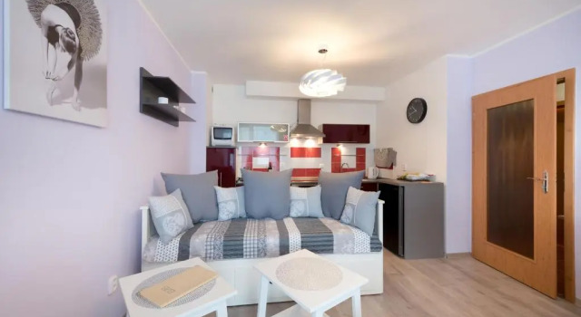 Апартаменты с балконом B2B Apartments