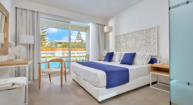 Двухместный номер Superior St Constantin Sea Hotel & Spa Resort
