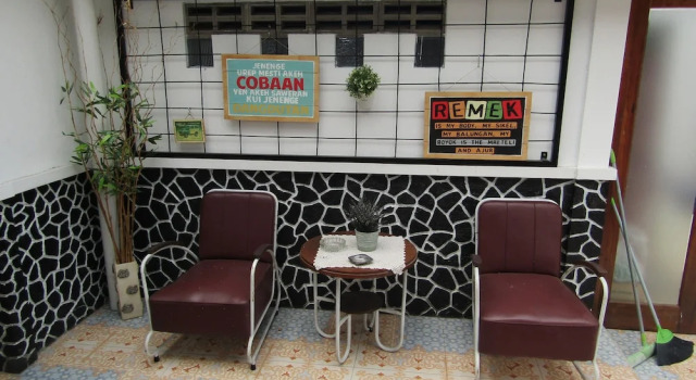 Omah Kweni, Book Hotel Sewon 