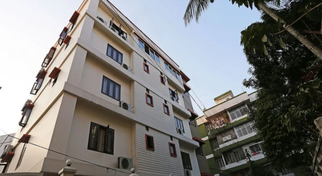 CAPITAL O 10292 Niharika Guest House, Book Pension Gæstehuse i Assam, Pension