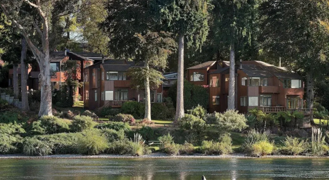 The Retreat, Забронировать Дом для отпуска Коттеджи Lake Taupo, Коттедж