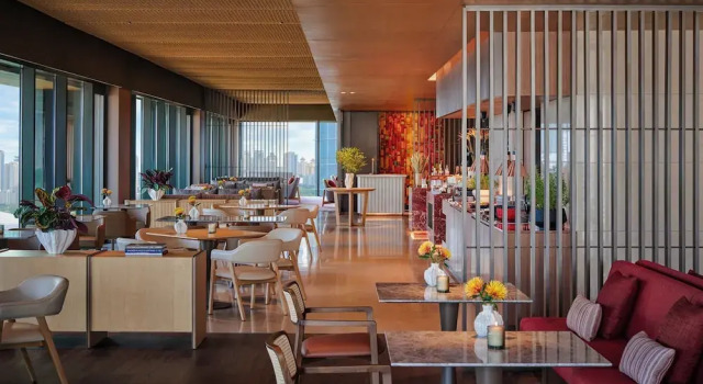 Двухместный клубный номер Standard Hyatt Regency Kuala Lumpur at KL Midtown