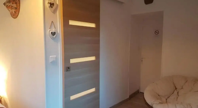 Les Insolites de la Pouillyzotte, Book Hotel Hotels in Burgundy with a Pool, Swimming Pool