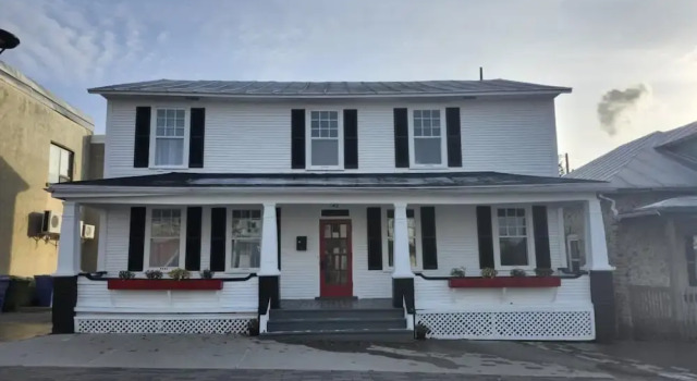 Auberge Le Cosy Amos, Réserver Auberge de jeunesse Amos Abitibi-Temiscamingue