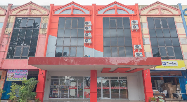 RedDoorz near RSUD Embung Fatimah Batam, Boek Hotel Batam Center 