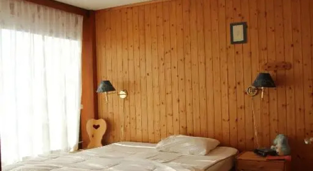 Roc d'Orsay E52, Забронировать Отель Лезен Alpes Vaudoises