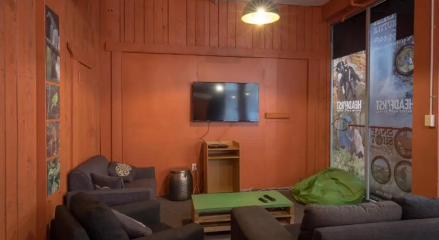 Rock Solid Backpackers Rotorua