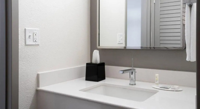 Номер Standard Courtyard St. Petersburg Clearwater