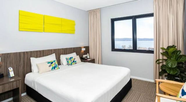Двухместный номер Superior с видом на озеро Ibis Styles The Entrance