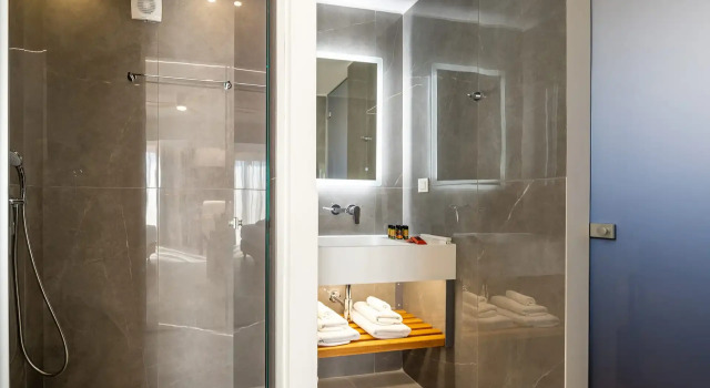 Люкс с балконом Epavli Grace Hotel