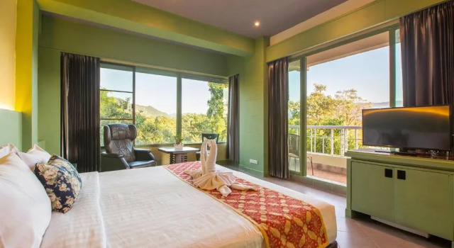 Полулюкс โรงแรมเขาใหญ่ฟ้าใส Khaoyai Fahsai Hotel